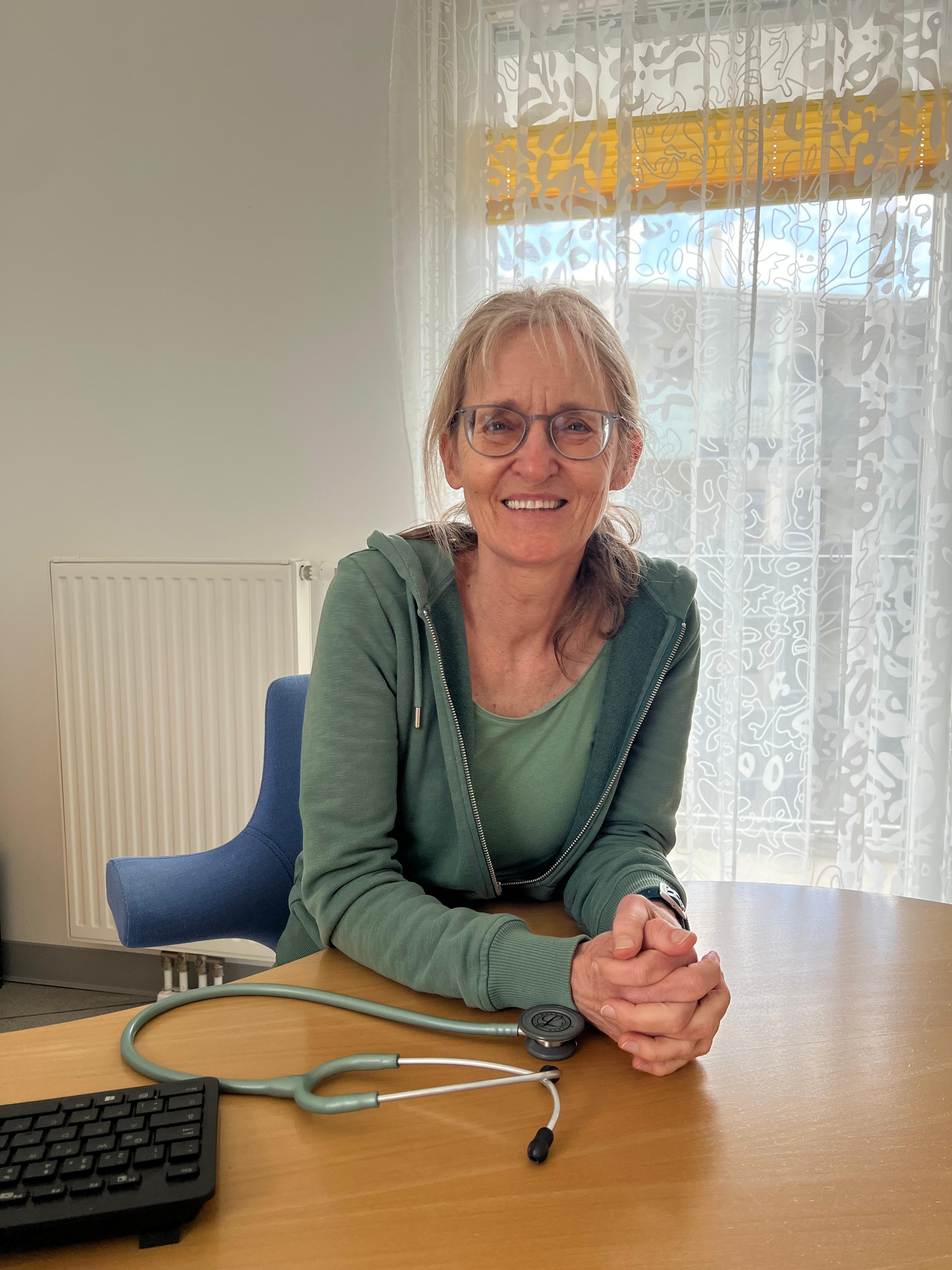 Dr. Barbara Jung